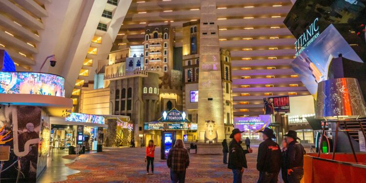 Luxor Hotel and Casino Review