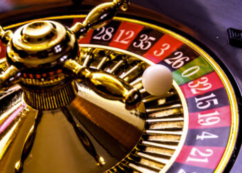 What casino game has the best odds?
